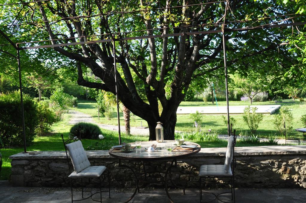 Le Mas En Provence Entrechaux Exterior photo